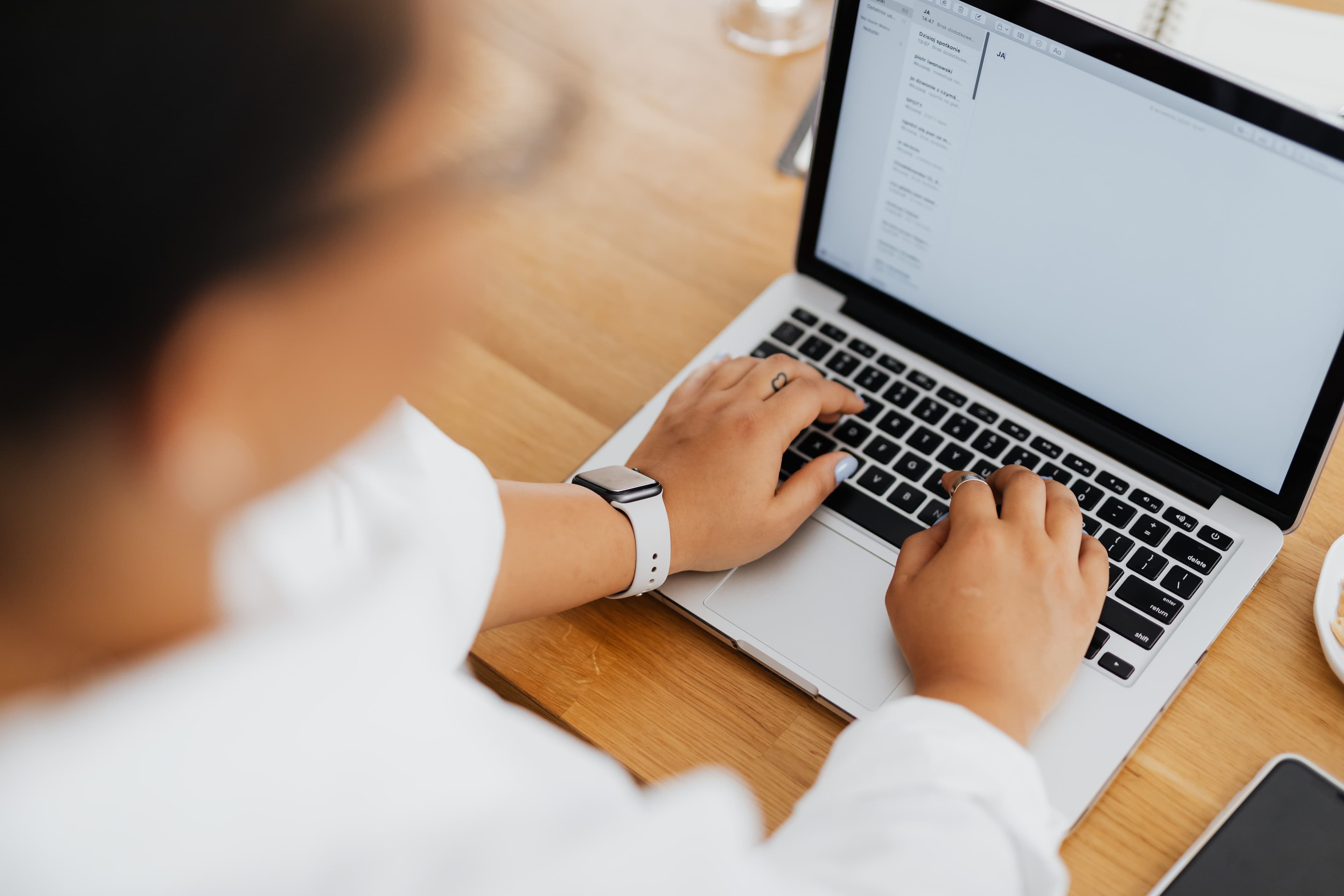 Can a Debt Collector Email You in Florida? Your Rights